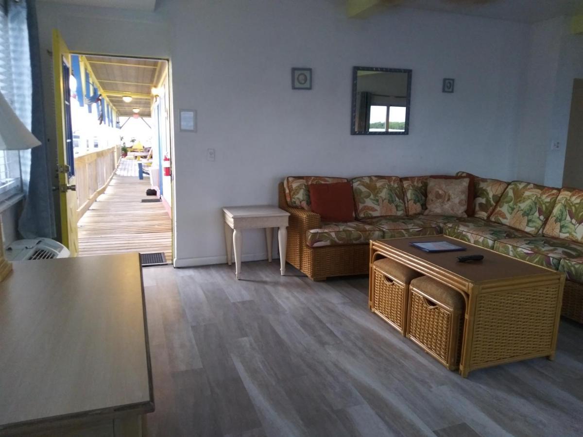 Bridgewater Inn Matlacha Bagian luar foto