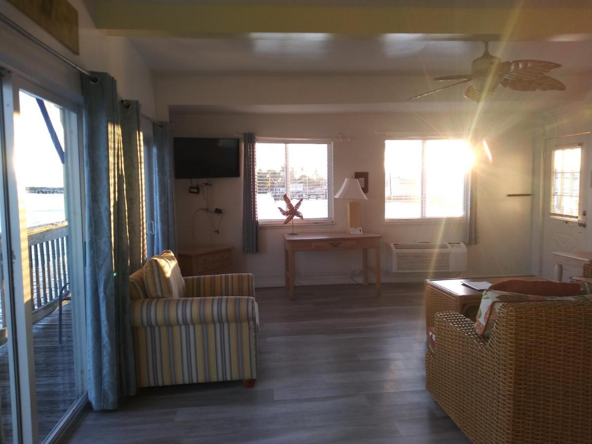 Bridgewater Inn Matlacha Bagian luar foto
