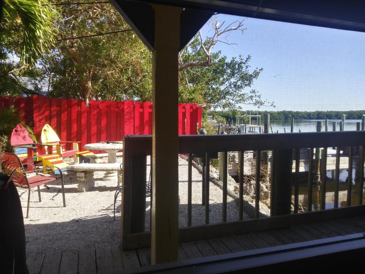 Bridgewater Inn Matlacha Bagian luar foto