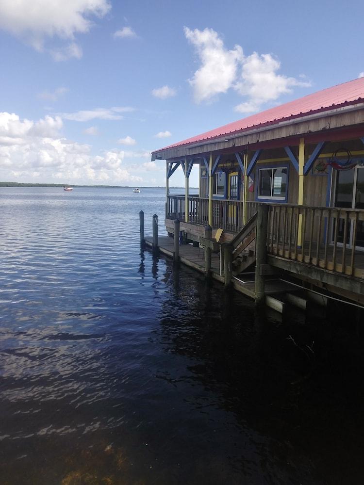 Bridgewater Inn Matlacha Bagian luar foto
