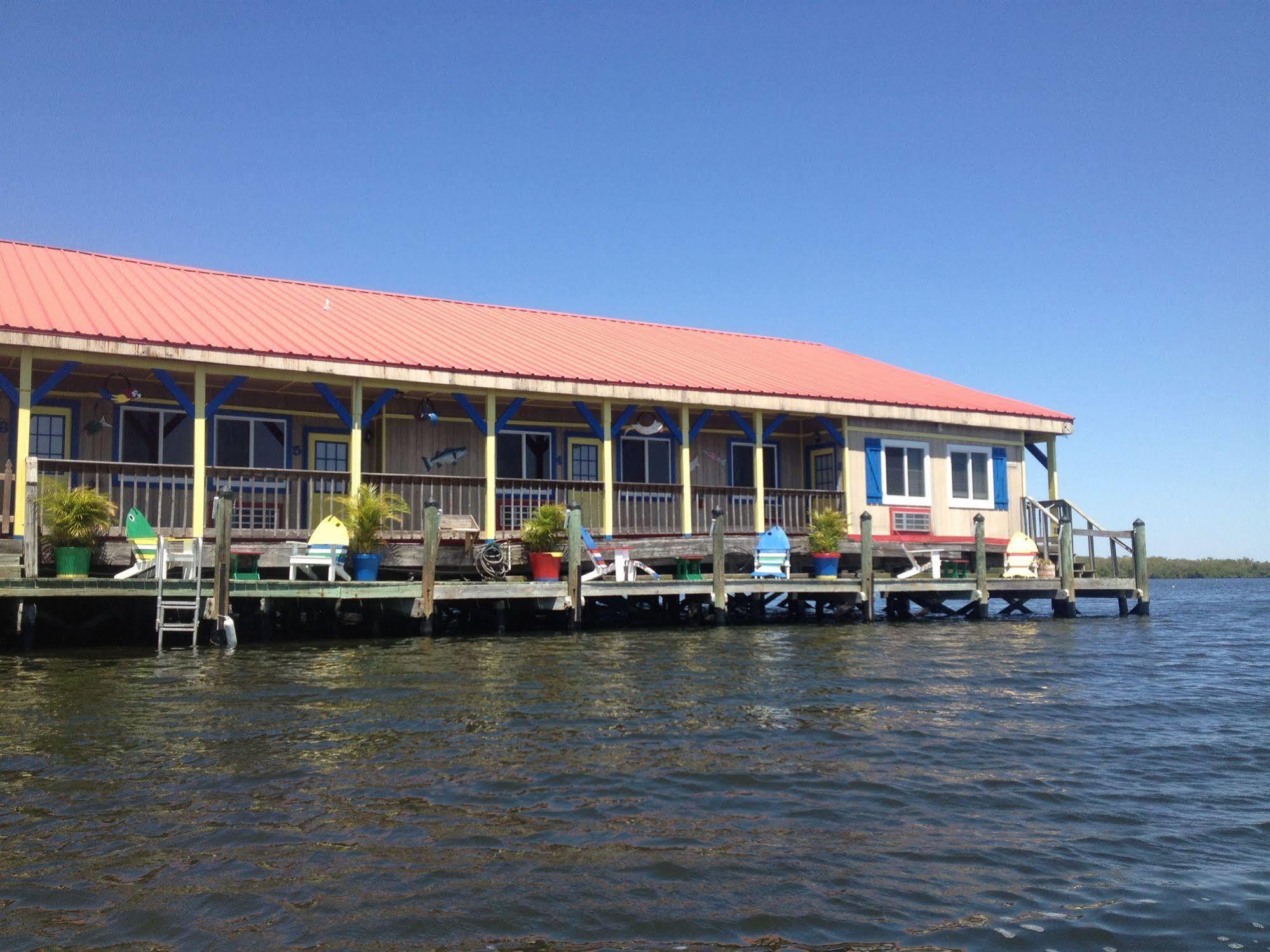 Bridgewater Inn Matlacha Bagian luar foto